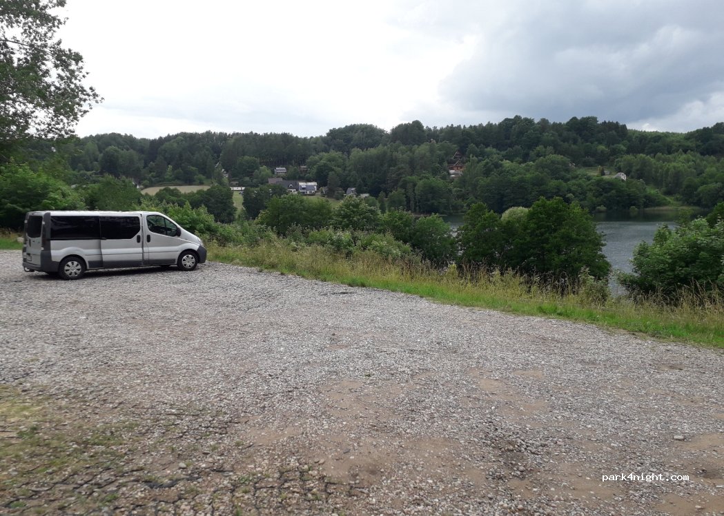 (83-300) Grzebieniec - Unnamed Road — foto 3