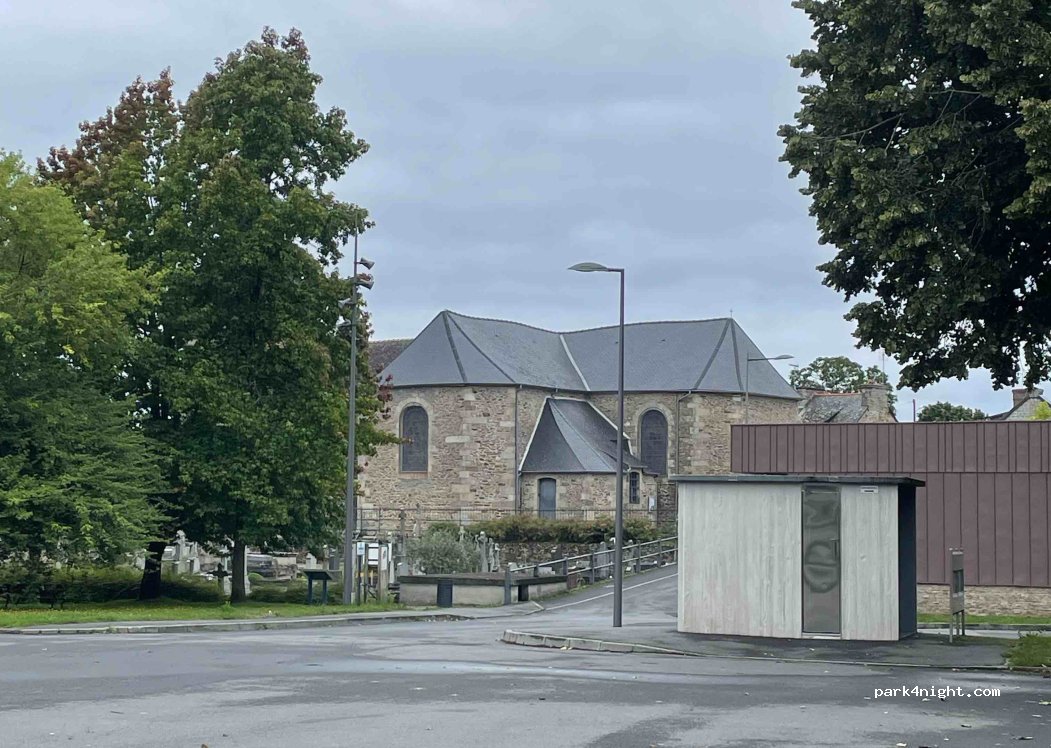 (22490) Pleslin-Trigavou - Parking  des Mégalithes — foto 4