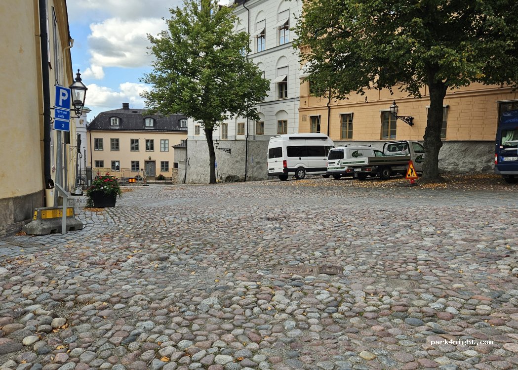(111 28) Stockholm - 14 Birger Jarls Torg — foto 4