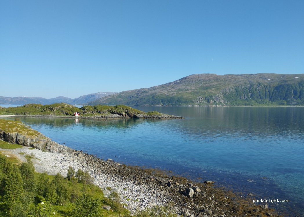 () Vengsøy - Unnamed Road — foto 3