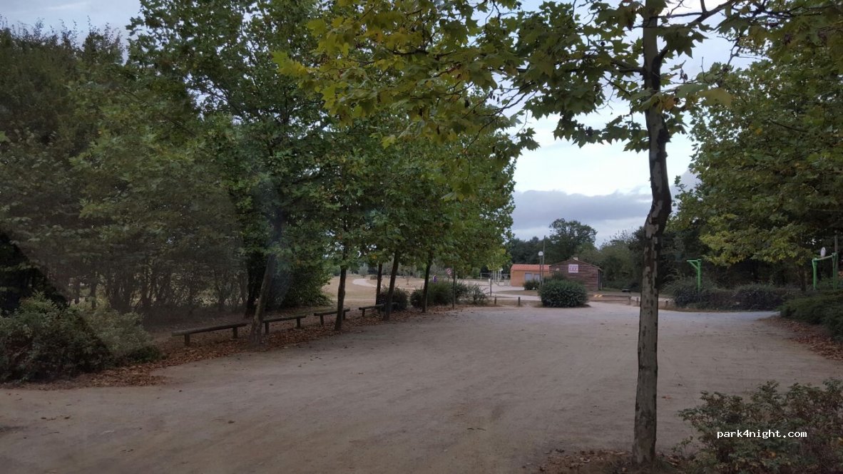 (85170) Dompierre-sur-Yon - Malvoisine — foto