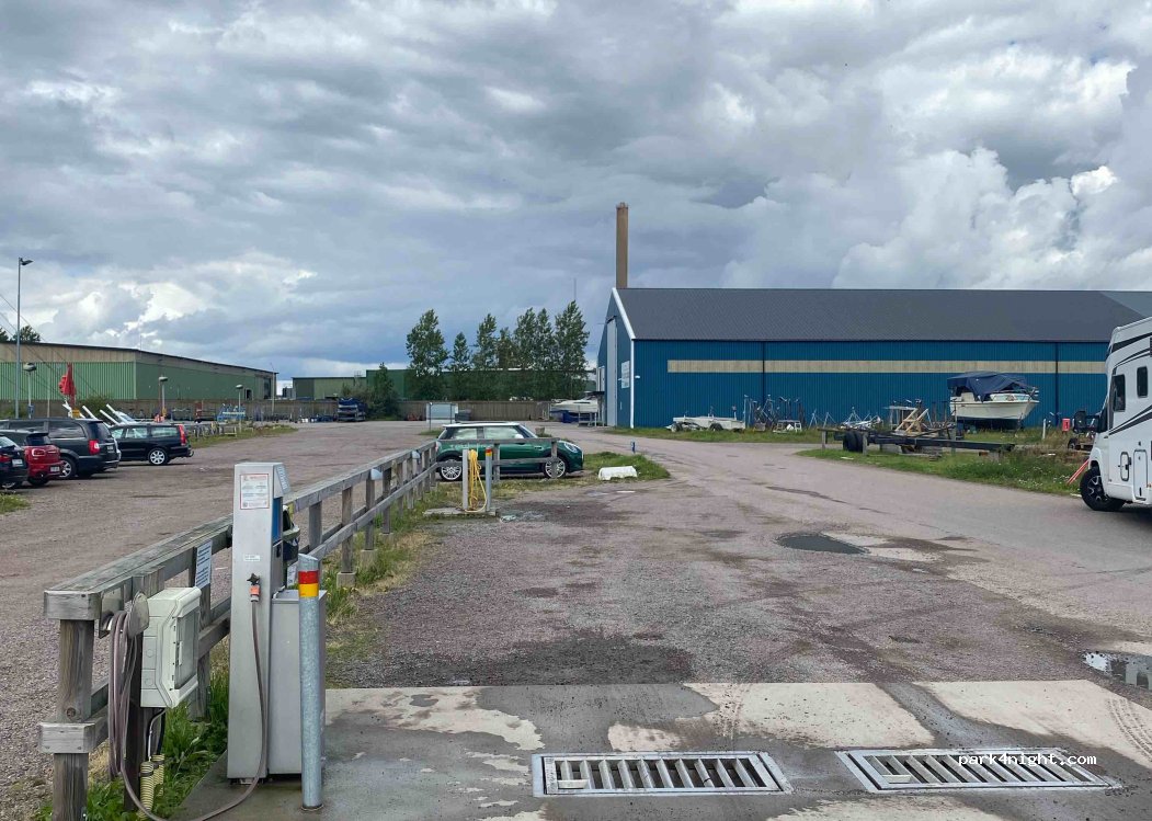 (261 35) Landskrona - 43 Stuverigatan — foto 3
