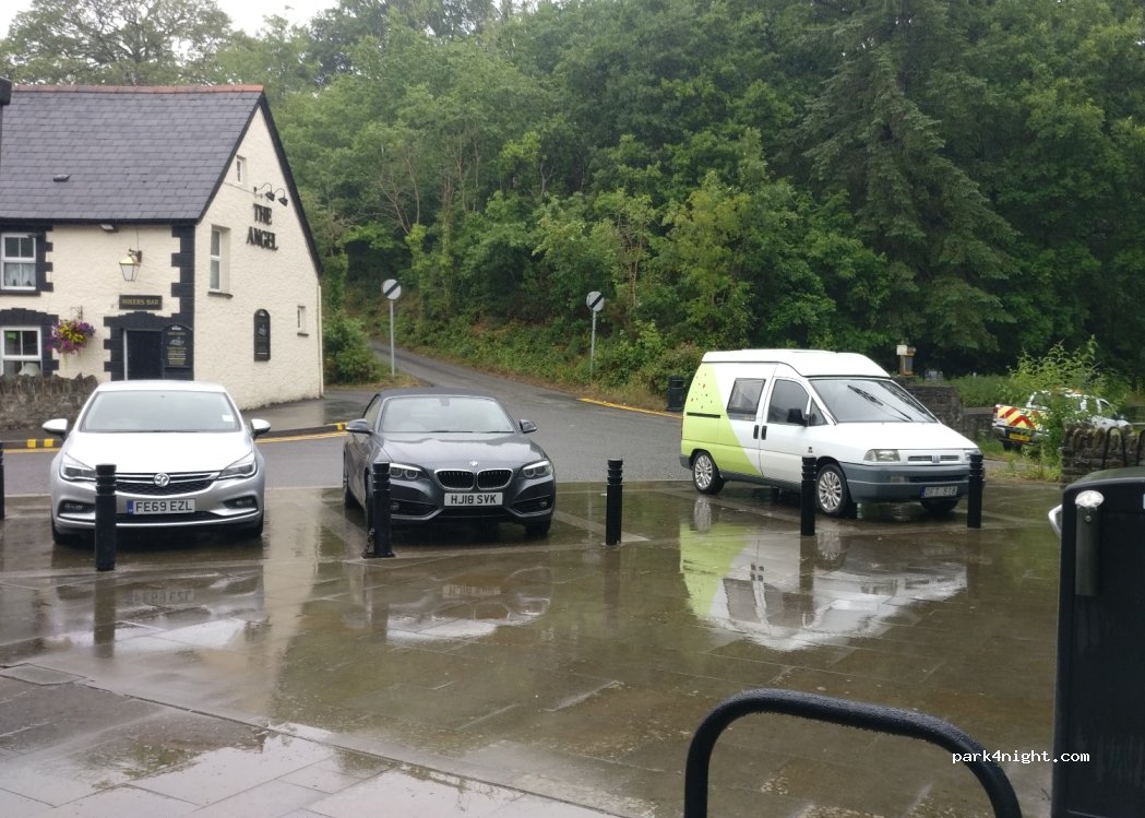 (SA11 5NP) Glynneath - 11 High Street — foto