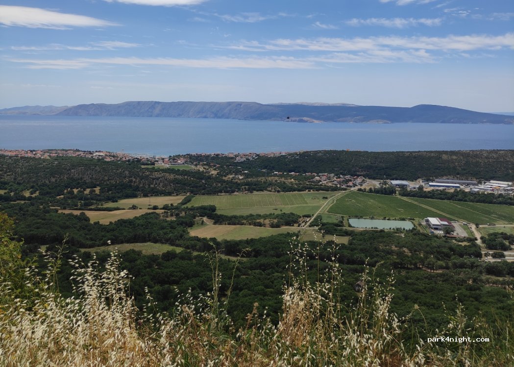(51251) Gornji Zagon - Unnamed Road — foto