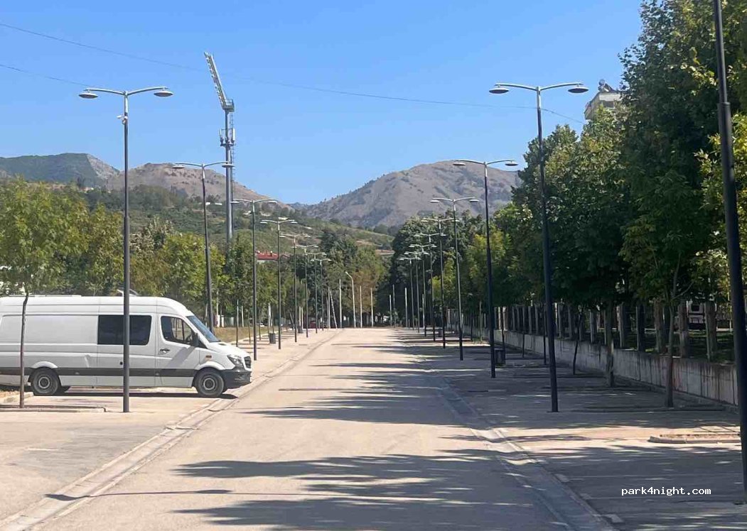 () Korçë - 1 Rruga Kristaq Papargjiri — foto