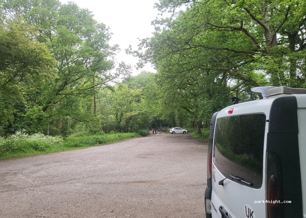 (RH1 5PW) Redhill - Scott's Hill — foto 4