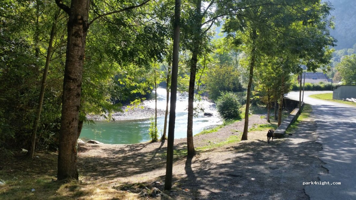 (31440) Saint-Béat - 182 Chemin de Géry — foto 3