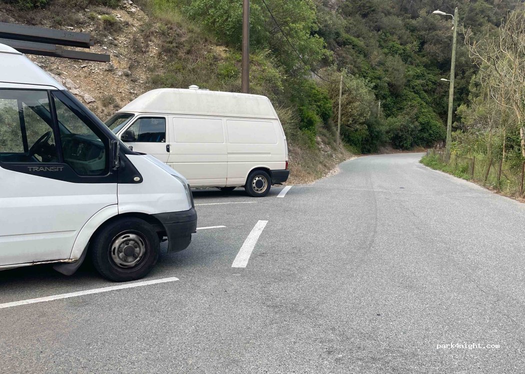 (06690) Tourrette-Levens - 230 Chemin de Tralatorre — foto