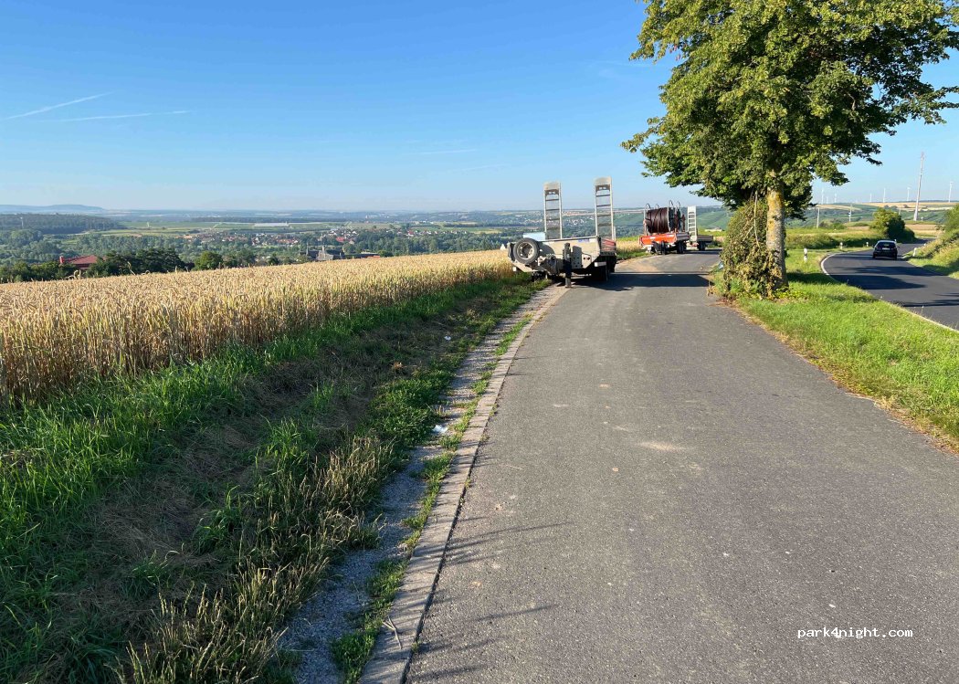 (97337) Dettelbach - Unnamed Road — foto 2