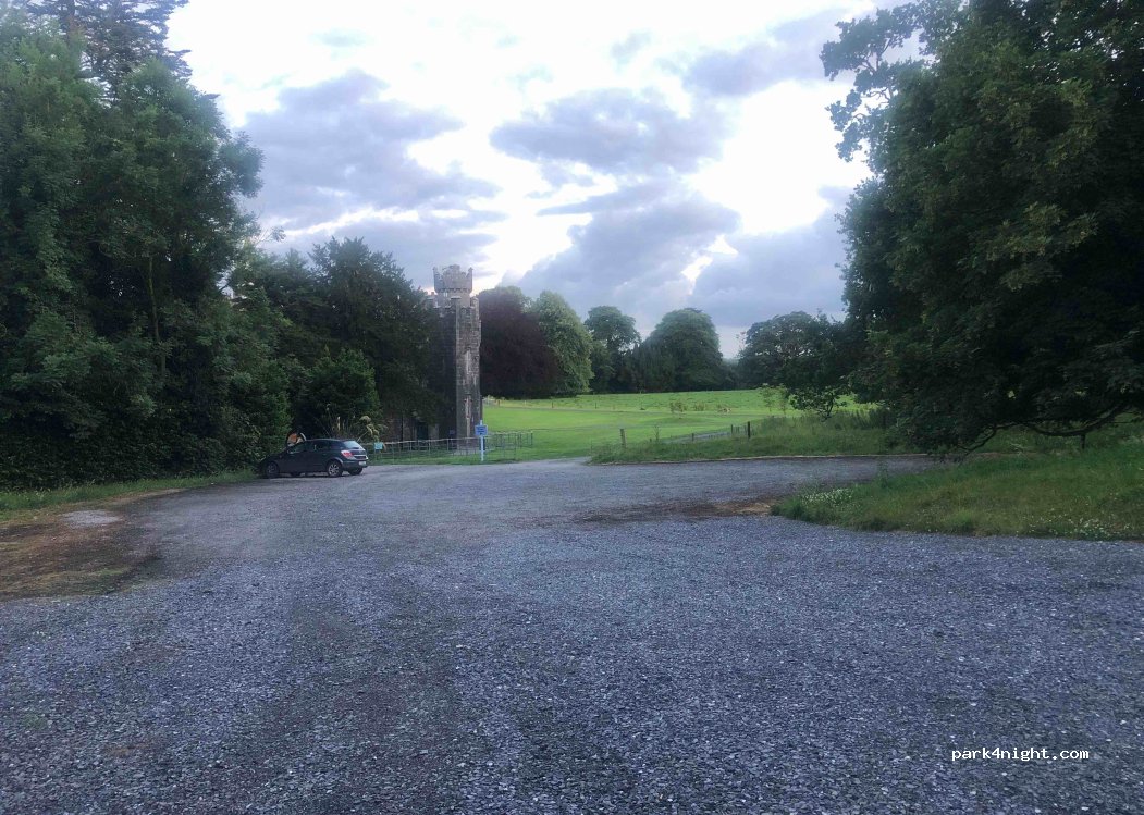(N91 HV58) Tullynally Castle - Unnamed Road — foto