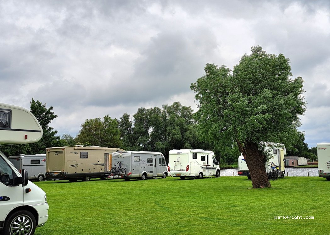 (9251 GA) Burgum - 22l1 Meester W.M. Oppedijk van Veenweg — foto 4