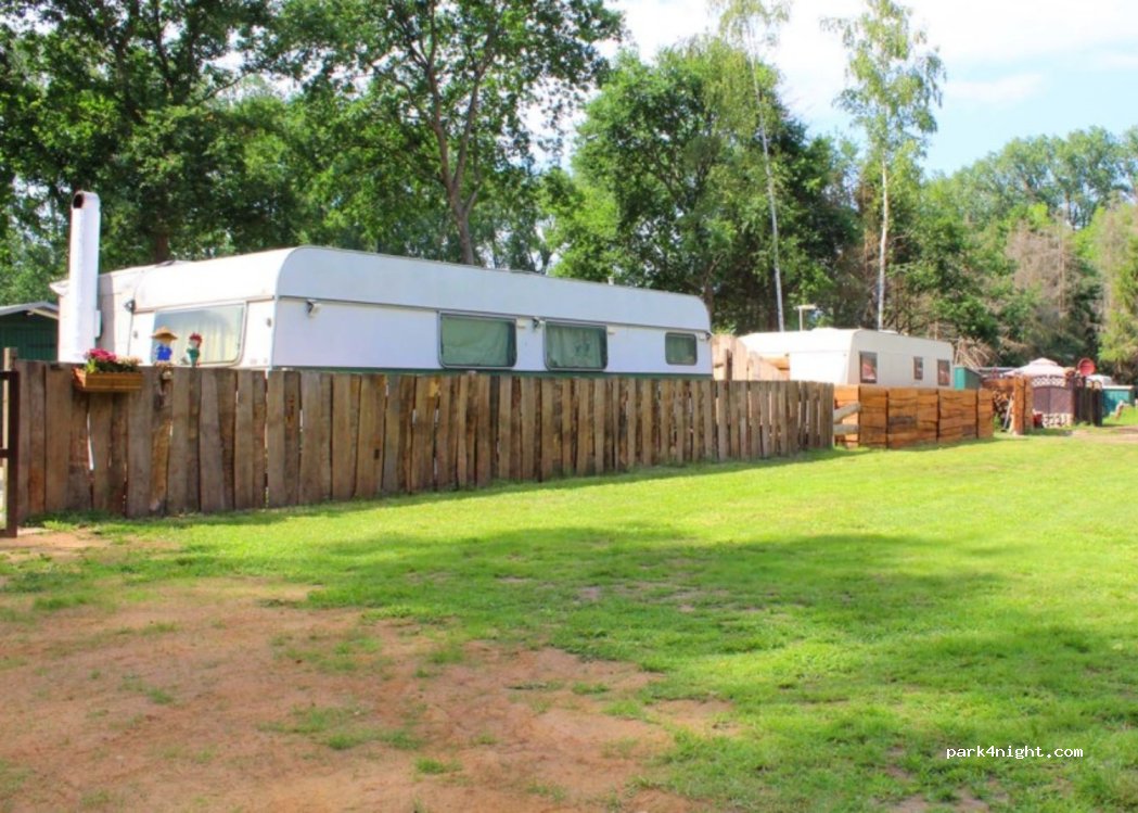 Campingplatz im Brauke — foto