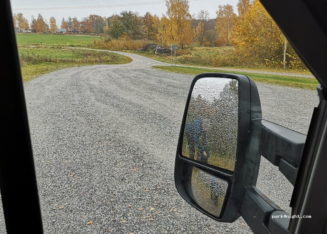 (705 97) Glanshammar - 563 SKÄVESUND — foto 4