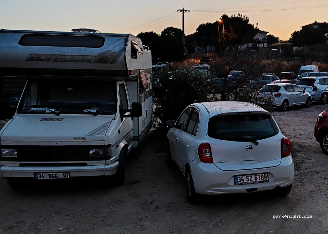 (17680) Bozcaada - 75 Çınarlı Çarşı Caddesi — foto