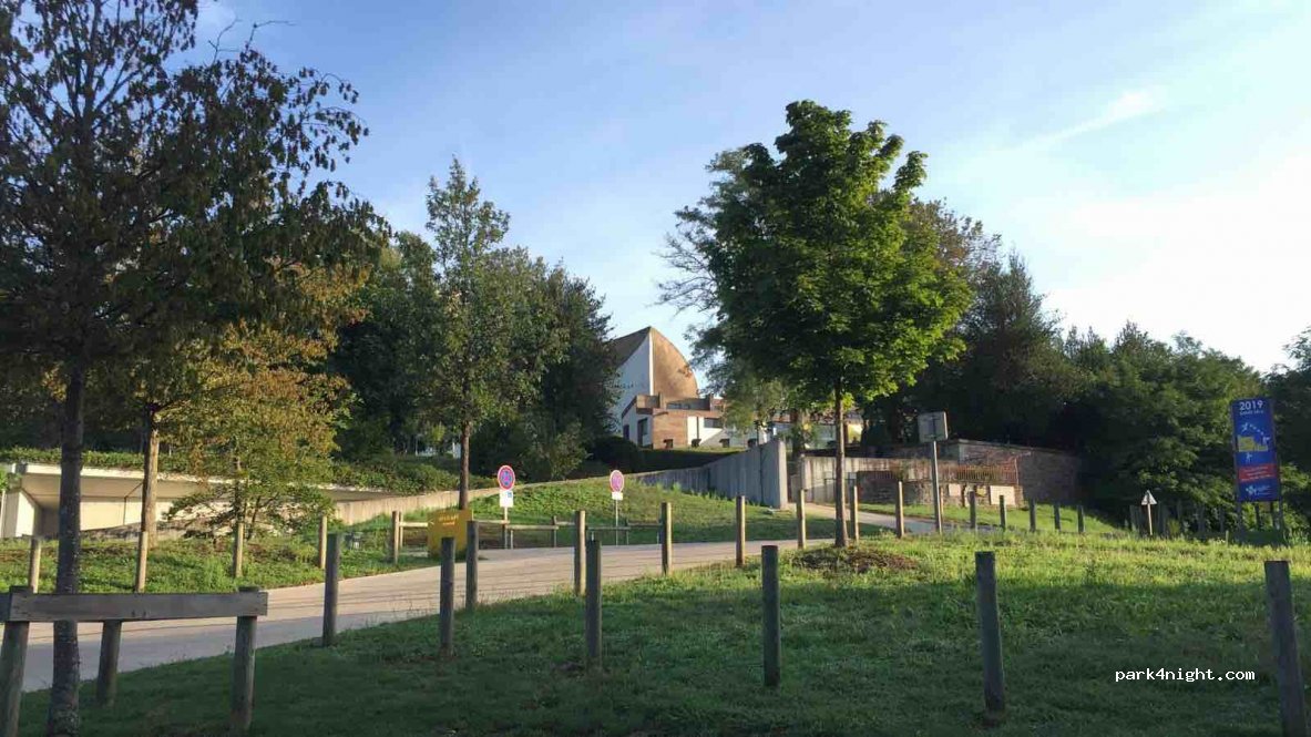 (70250) Ronchamp - Plain de la Chapelle — foto