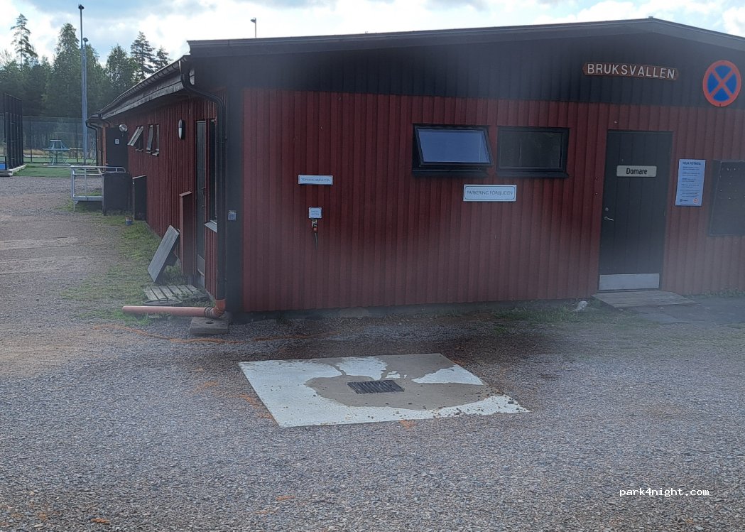 (590 83) Storebro - 11 Idrottsplatsvägen — foto 3