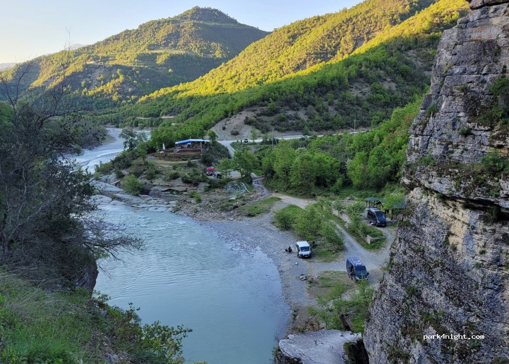 (5406) Zabërzan - — foto