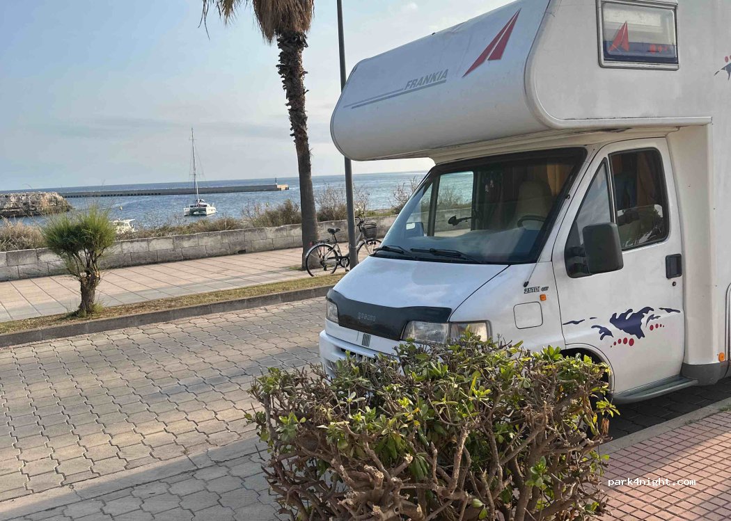 (07760) Ciutadella de Menorca - 56 Passeig Marítim — foto