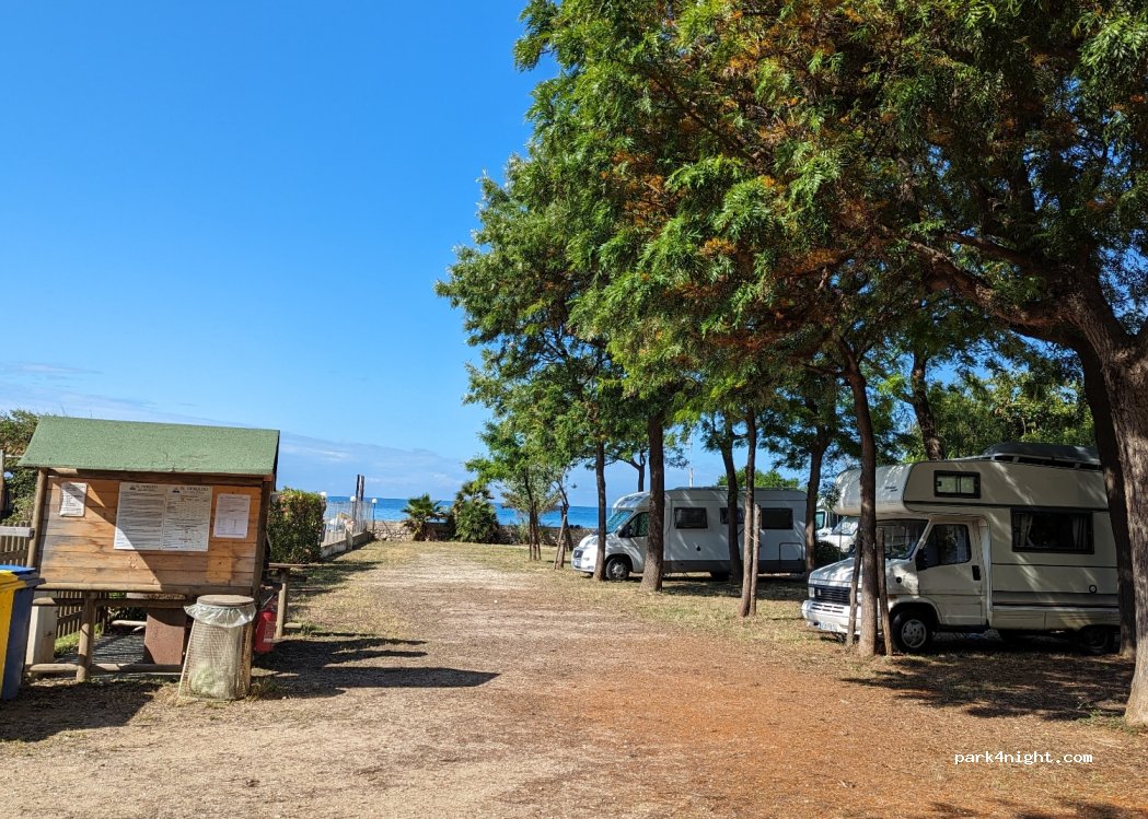 El Dorado Lido Sosta Camper — foto