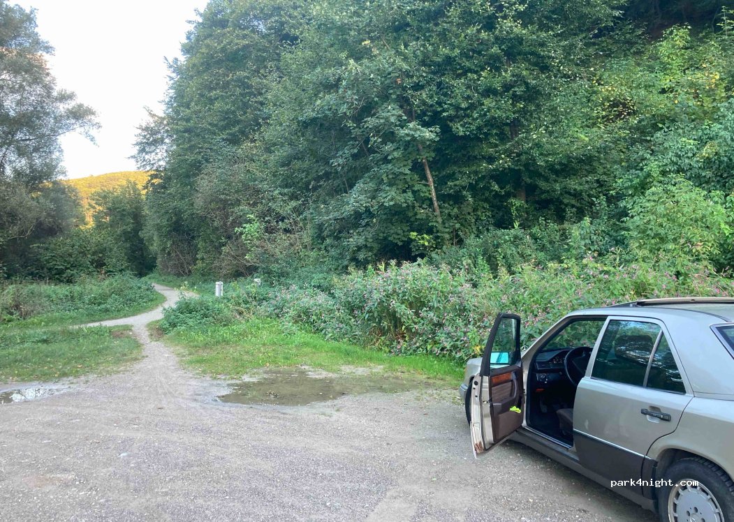 (2500) Schwechatbach - 13 Augustinerhütte — foto 2