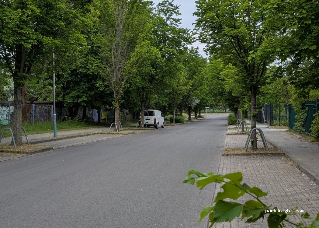 (12681) Berlin - 13 Wiesenburger Weg — foto 3