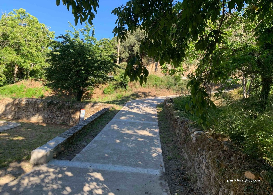 (24500) Villafranca del Bierzo - 6A Carretera Corullón — foto