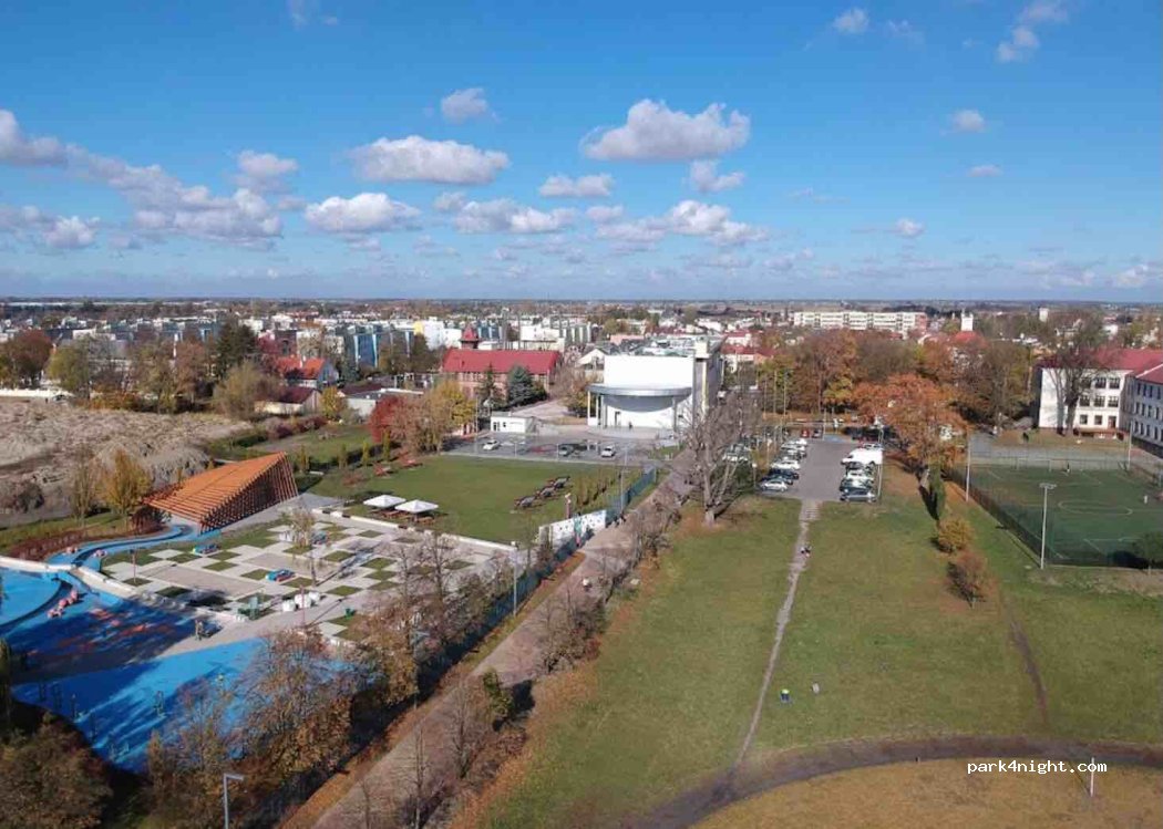 (05-870) Błonie - 1B Jana Pawła II — foto