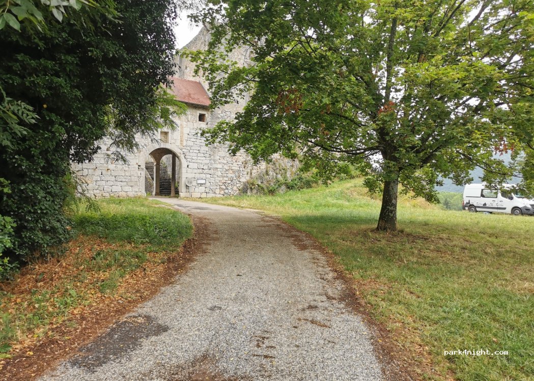 (01350) Cressin-Rochefort - 144 Chemin du Château — foto 2