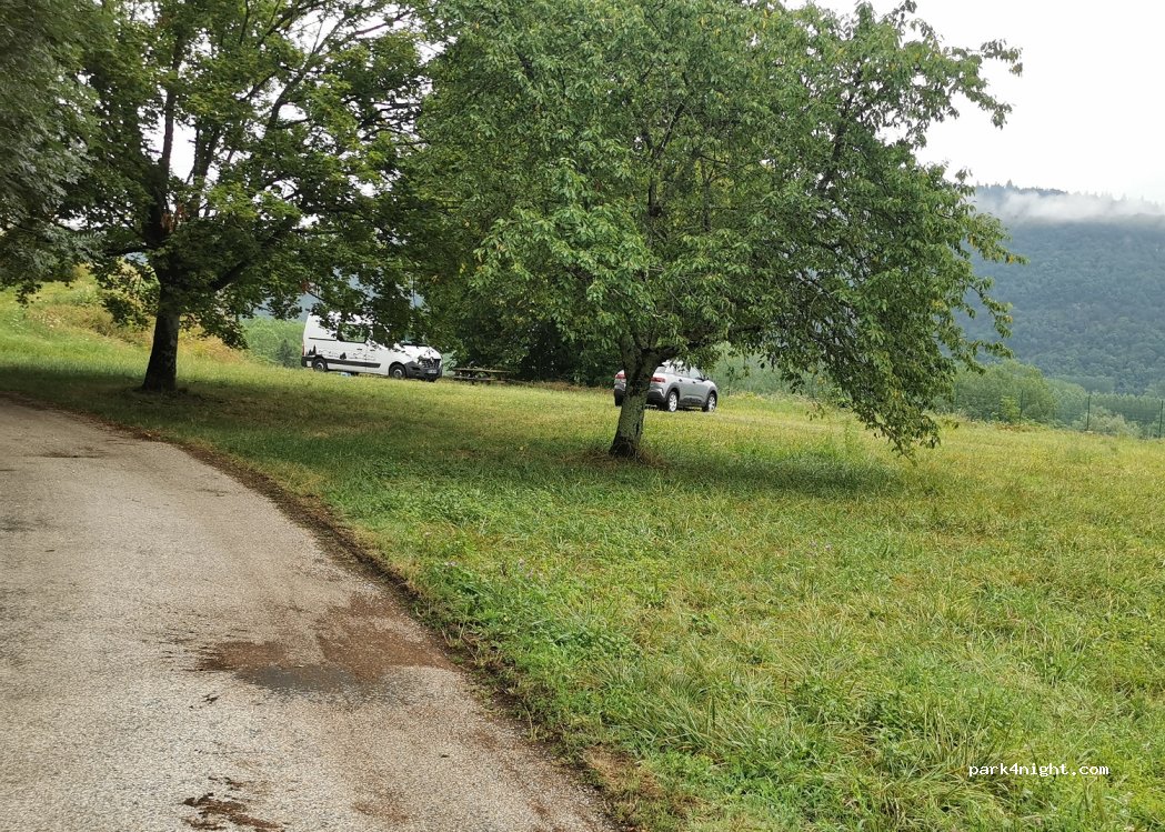 (01350) Cressin-Rochefort - 144 Chemin du Château — foto 3