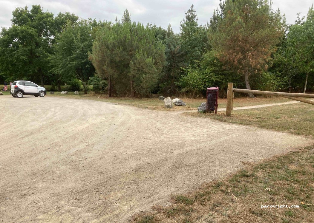 (44670) Saint-Julien-de-Vouvantes - 9 Rue au delà l'Eau — foto