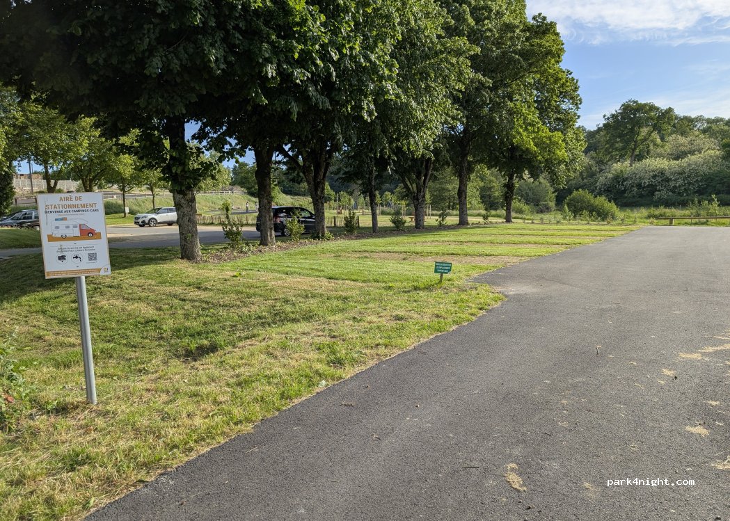 (79300) Bressuire - 37 Boulevard de la Rivière — foto 4