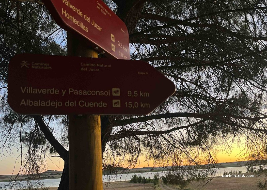 (16100) Valverde de Júcar - Unnamed Road — foto
