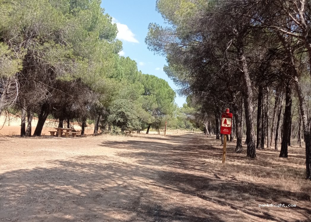 (16100) Valverde de Júcar - Unnamed Road — foto 4