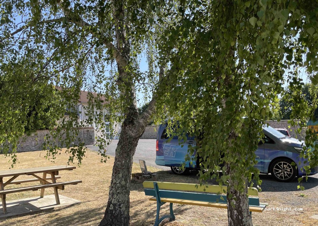 (87300) Peyrat-de-Bellac - 4 Rue de l'Église — foto 4