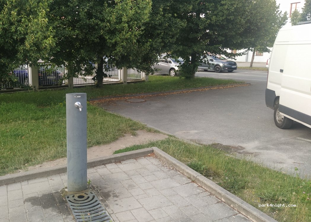(379 01) Třeboň - 1282 Svobody — foto 2