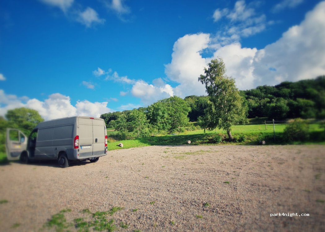 (269 96) Båstad - 35 Eskilstorpsvägen — foto 3