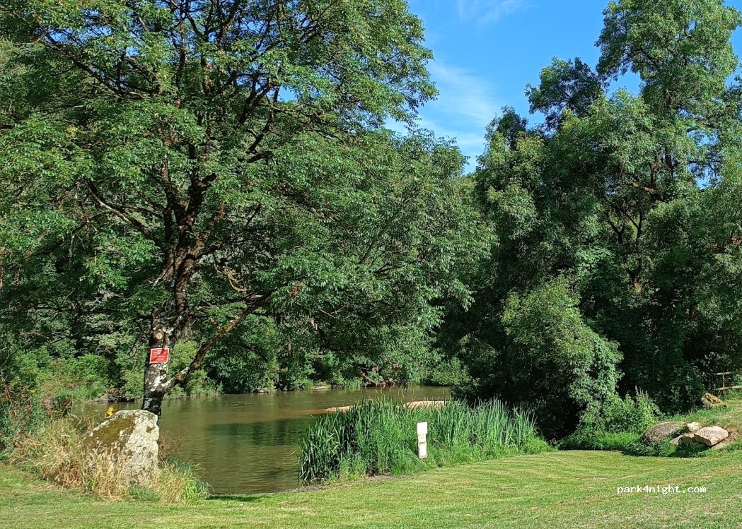 (85590) Saint-Malô-du-Bois - 4 Poupet — foto