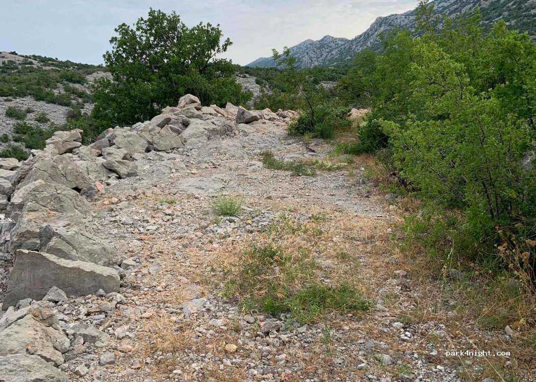(53287) Stinica - Unnamed Road — foto
