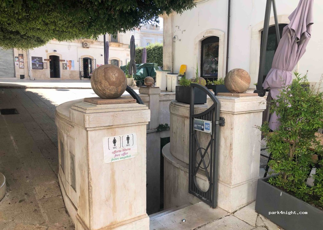 (70011) Alberobello - 15A Via Fausto Arturo Cucci — foto 2