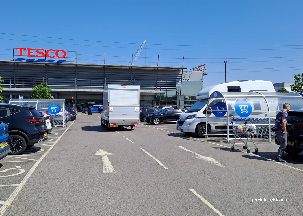 (E6 7ER) London - 1 Armada Way — foto 3