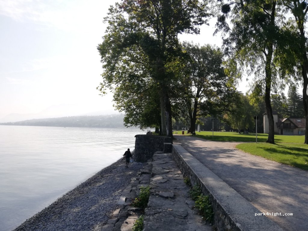 Camping Les Huttins — foto 2