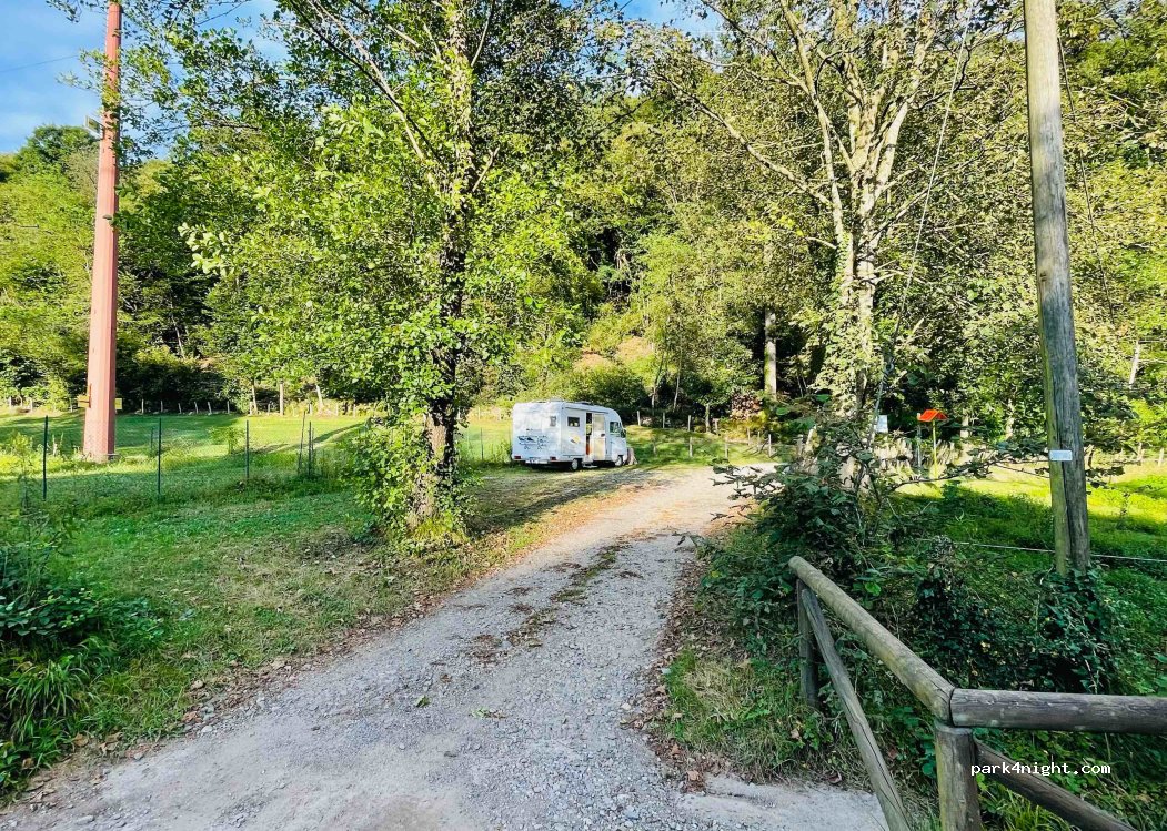 (28010) Miasino - Unnamed Road — foto 2