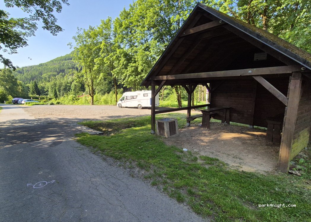 (471 51) Svor - Unnamed Road — foto 3