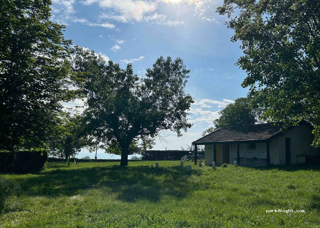 Aire naturelle de camping LA RUTY — foto 4