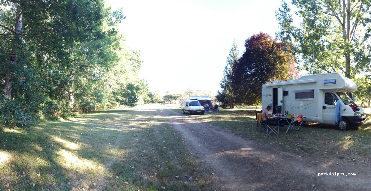 Camping  L'Hôte Bernard — foto