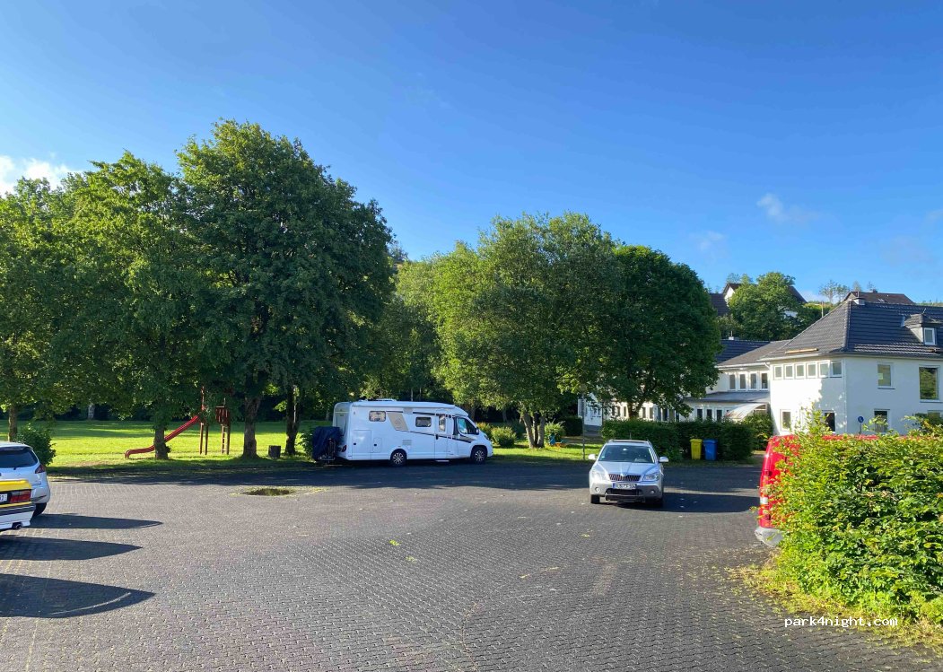 (57334) Bad Laasphe - 29 Auf den Weiherhöfen — foto 3