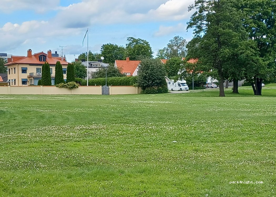 (691 41) Karlskoga - 21 Villagatan — foto 3