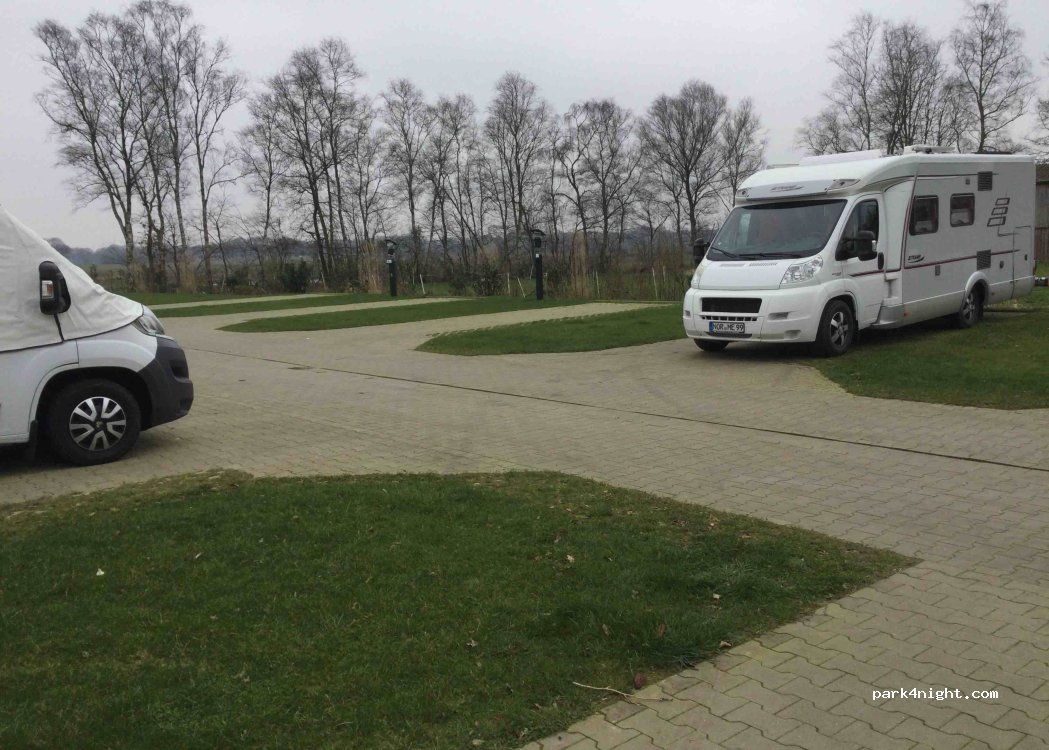 Wohnmobilstellplatz Marina Park Friesoythe — foto 4