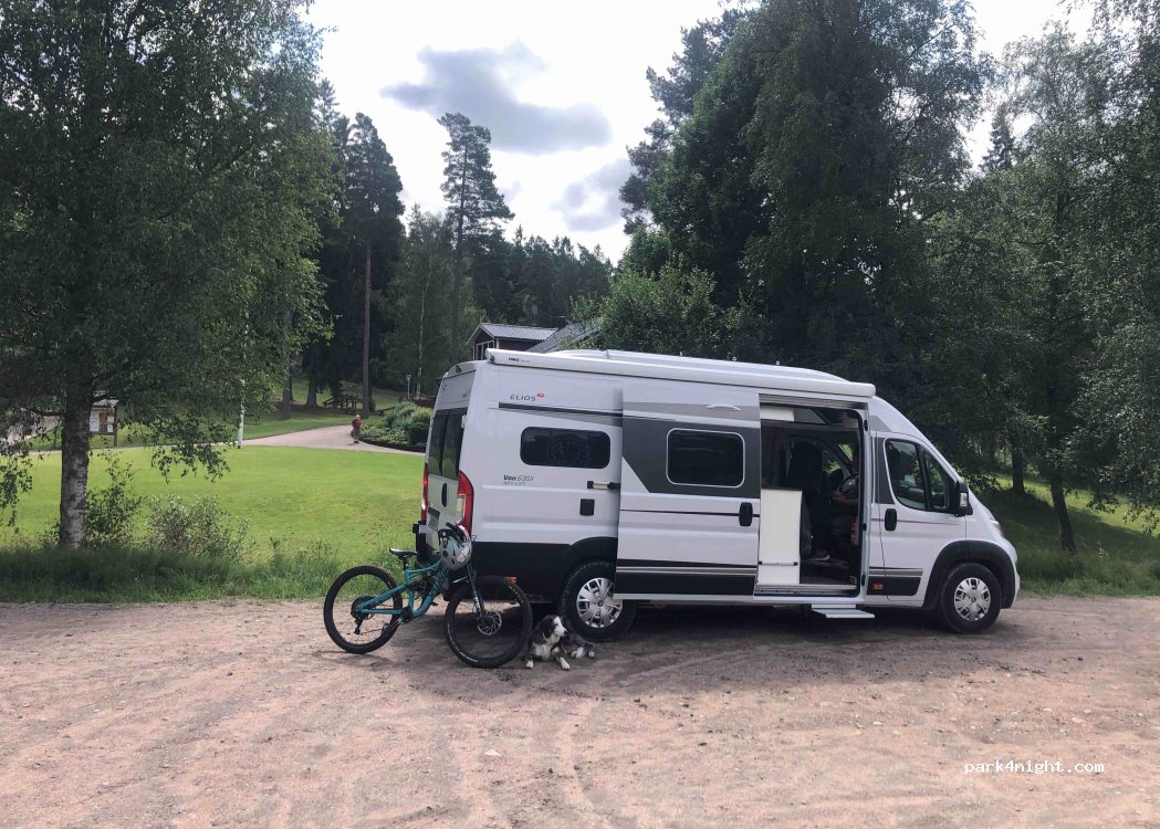 (447 31) Vårgårda - 51 Parkgatan — foto