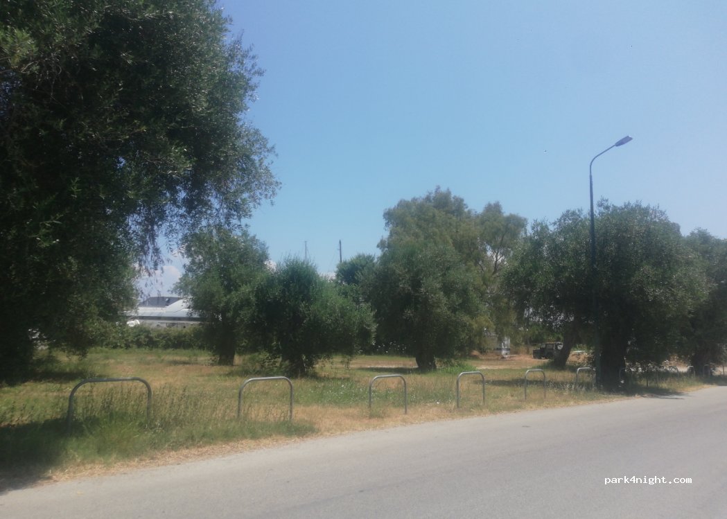 (491 00) Gouvia - Unnamed Road — foto